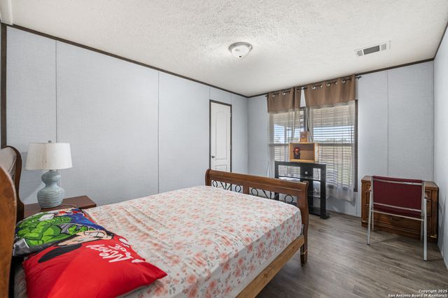 1602 Chaparral, Pearsall, TX 78061