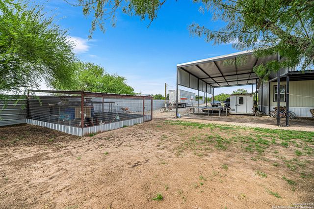1602 Chaparral, Pearsall, TX 78061