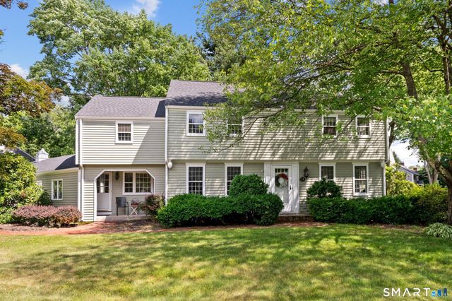 24 Drury Lane, West Hartford, CT 06117