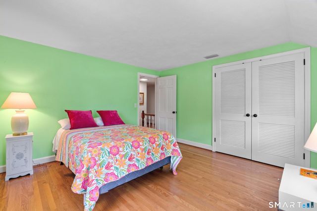 24 Drury Lane, West Hartford, CT 06117
