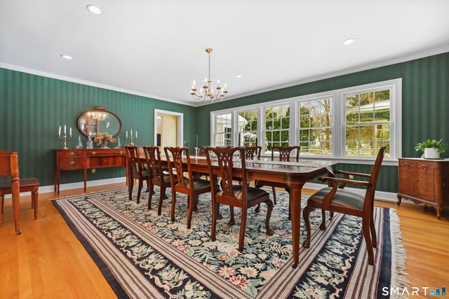 12 Ridgeway Road, Easton, CT 06612