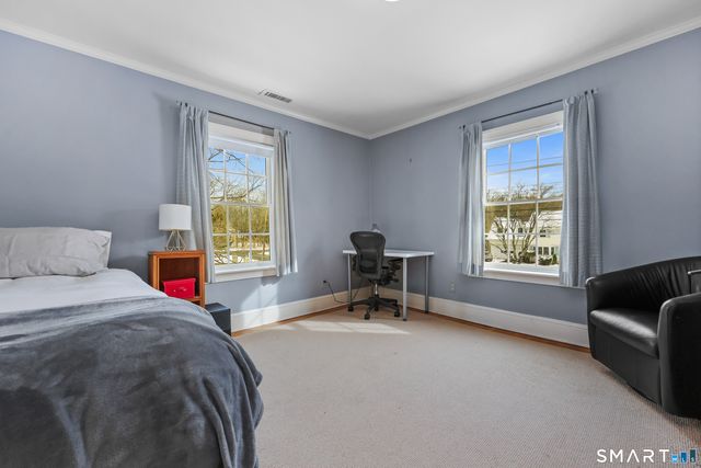 12 Ridgeway Road, Easton, CT 06612