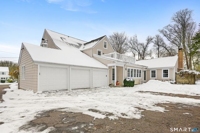 12 Ridgeway Road, Easton, CT 06612