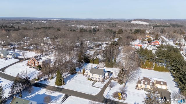 12 Ridgeway Road, Easton, CT 06612