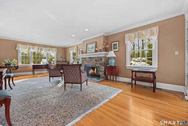 12 Ridgeway Road, Easton, CT 06612