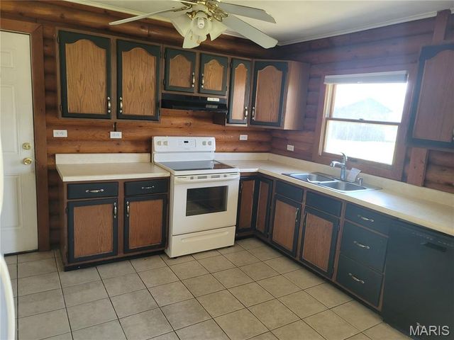 13651 New Halls Ferry Road, Florissant, MO 63033