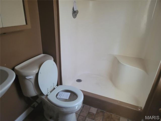 13651 New Halls Ferry Road, Florissant, MO 63033