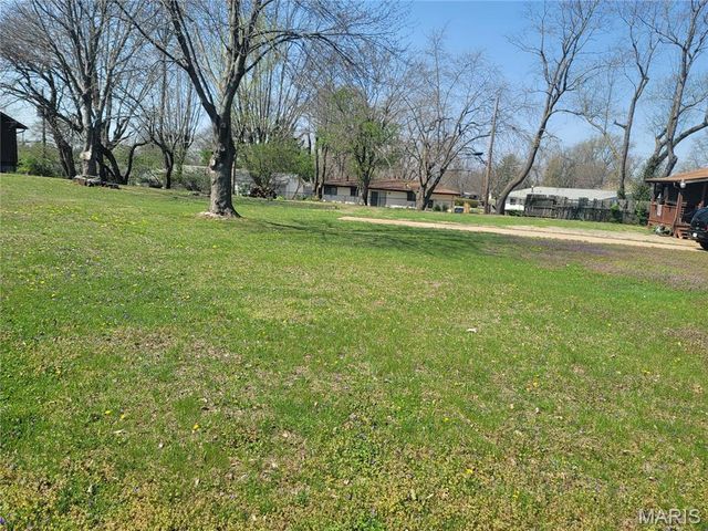 13651 New Halls Ferry Road, Florissant, MO 63033