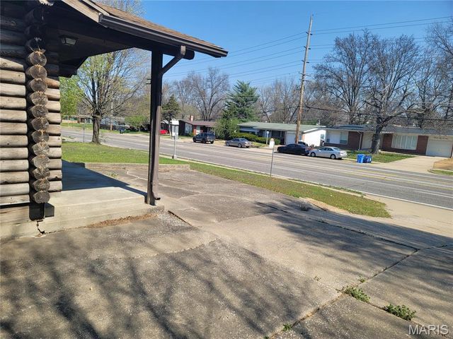 13651 New Halls Ferry Road, Florissant, MO 63033