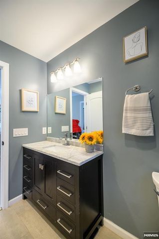 29 Reid Place, Hawthorne, NJ 07506