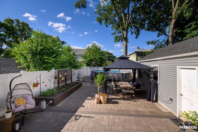 29 Reid Place, Hawthorne, NJ 07506