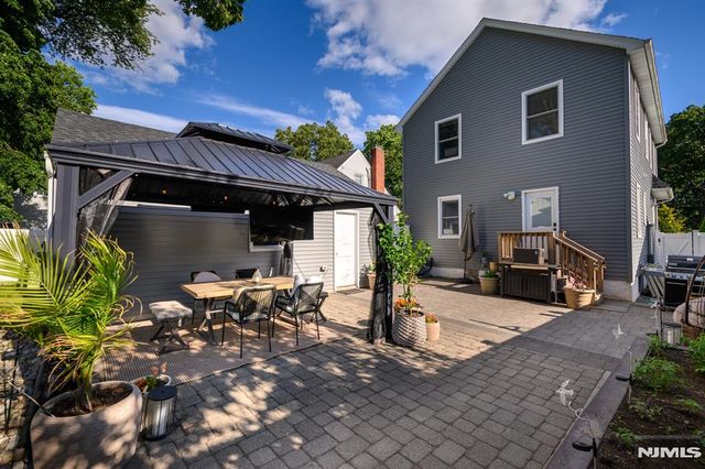 29 Reid Place, Hawthorne, NJ 07506