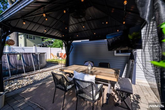 29 Reid Place, Hawthorne, NJ 07506