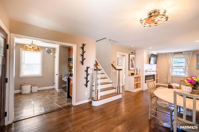 29 Reid Place, Hawthorne, NJ 07506