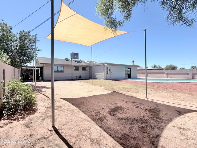 6109 E 33rd Street, Tucson, AZ 85711