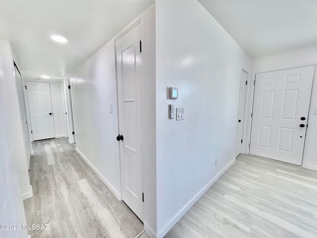 6109 E 33rd Street, Tucson, AZ 85711