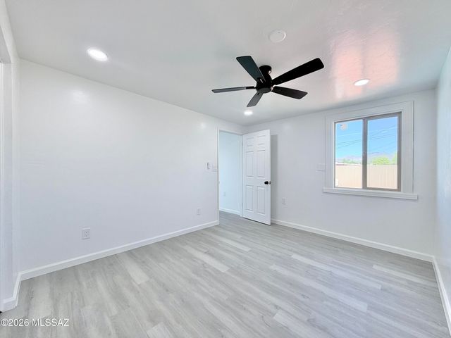 6109 E 33rd Street, Tucson, AZ 85711
