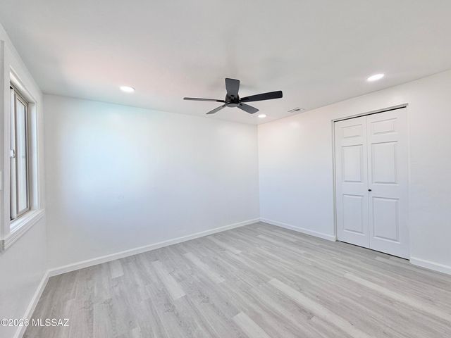 6109 E 33rd Street, Tucson, AZ 85711