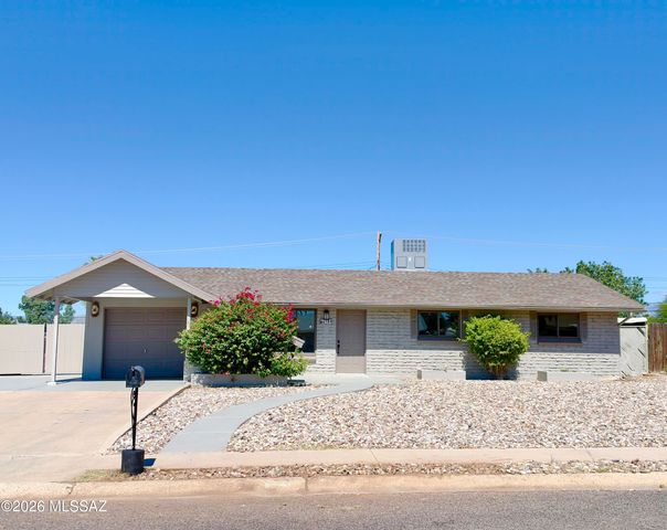 6109 E 33rd Street, Tucson, AZ 85711