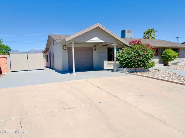 6109 E 33rd Street, Tucson, AZ 85711