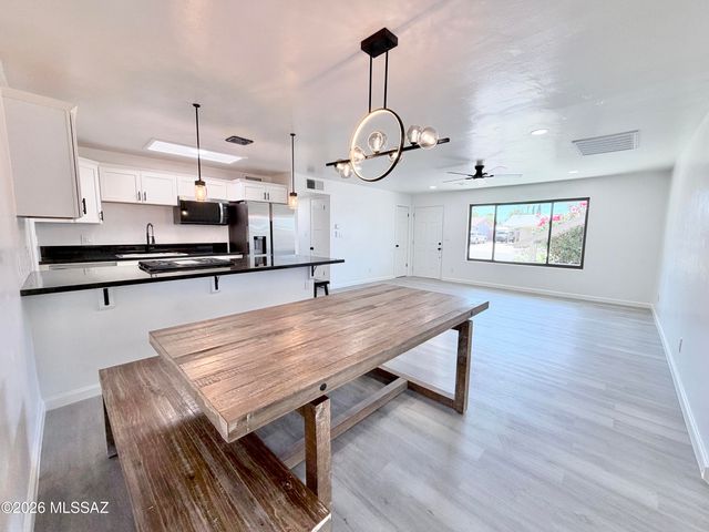 6109 E 33rd Street, Tucson, AZ 85711
