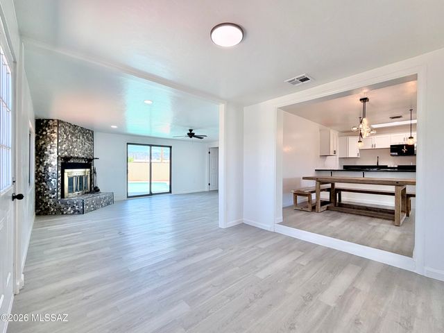 6109 E 33rd Street, Tucson, AZ 85711