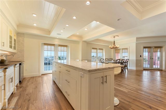 451 Bayfront PL 5407, Naples, FL 34102