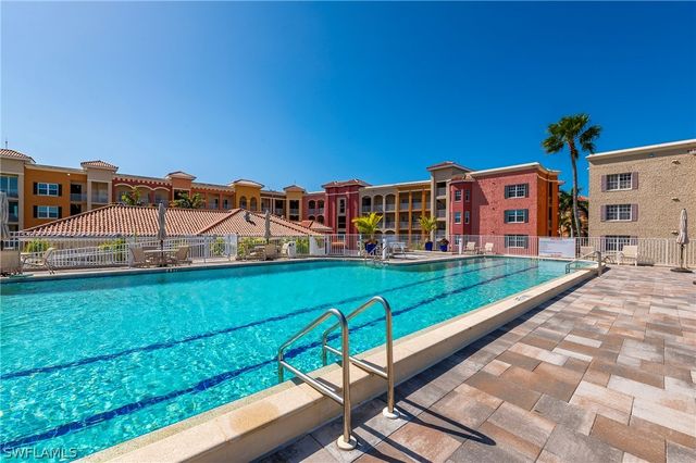 451 Bayfront PL 5407, Naples, FL 34102