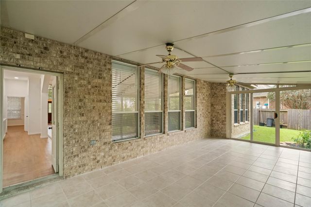 43 N Scribewood Circle, Spring, TX 77382
