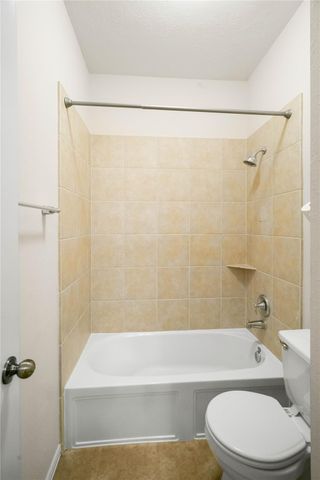43 N Scribewood Circle, Spring, TX 77382