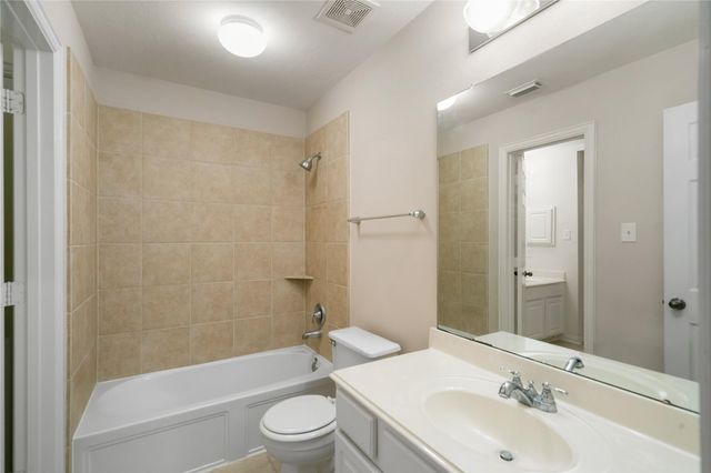 43 N Scribewood Circle, Spring, TX 77382
