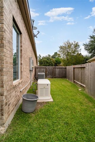 43 N Scribewood Circle, Spring, TX 77382