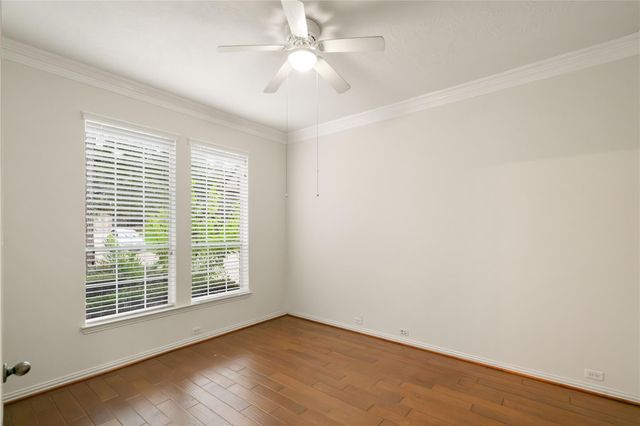 43 N Scribewood Circle, Spring, TX 77382