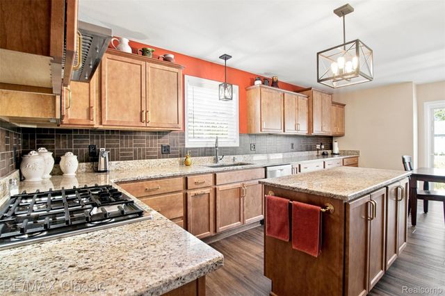 1247 Timberleaf Drive, Brighton Township, MI 48114