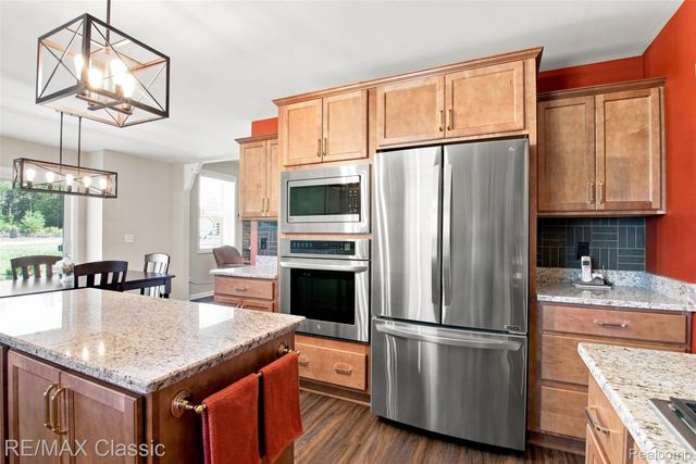 1247 Timberleaf Drive, Brighton Township, MI 48114