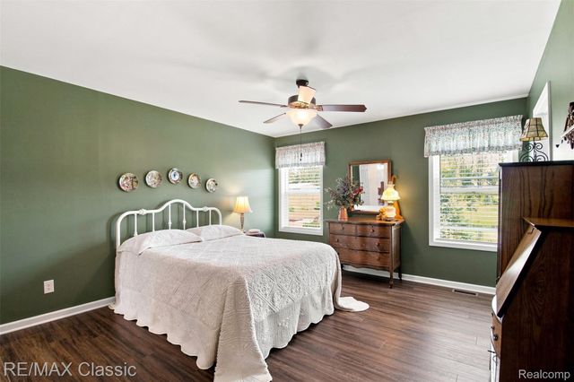 1247 Timberleaf Drive, Brighton Township, MI 48114