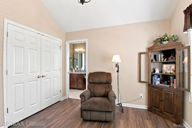 1247 Timberleaf Drive, Brighton Township, MI 48114