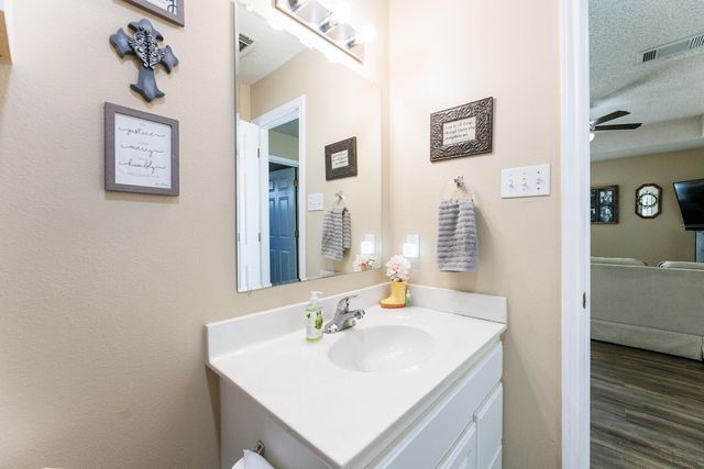 3423 97th Street, Lubbock, TX 79423