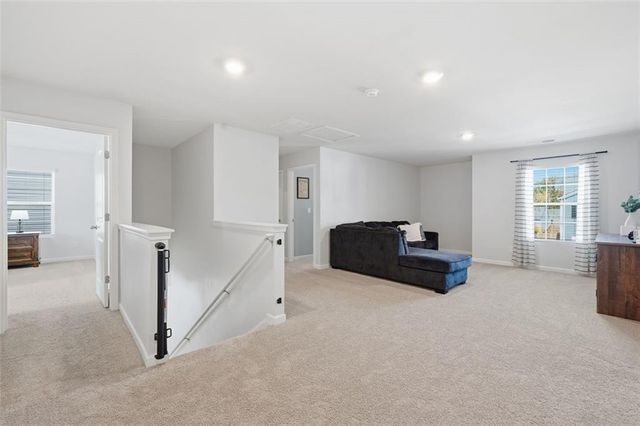 31 Hickory Way, Dallas, GA 30132