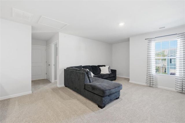 31 Hickory Way, Dallas, GA 30132