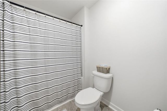 31 Hickory Way, Dallas, GA 30132