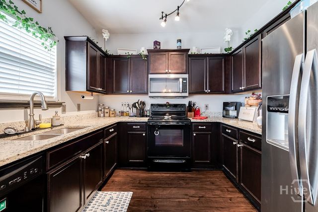 21 Castle Hill Road, Savannah, GA 31419