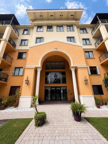 9340 Fontainebleau Boulevard W507, Miami, FL 33172