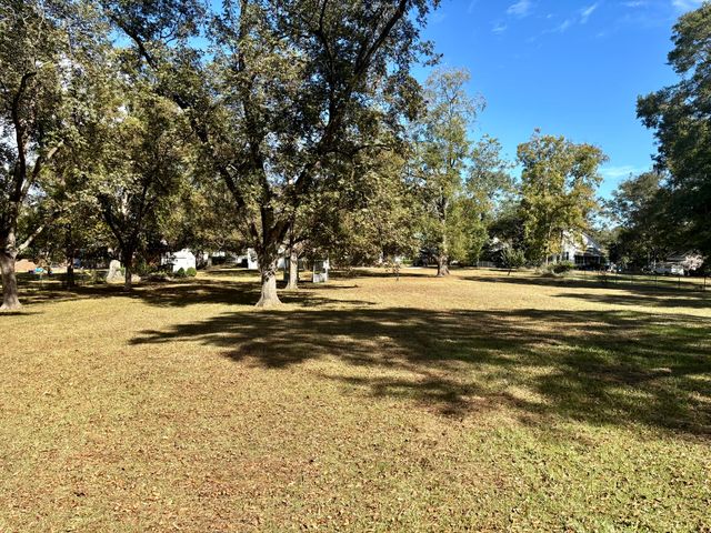 123 Lee Street, Thomson, GA 30824