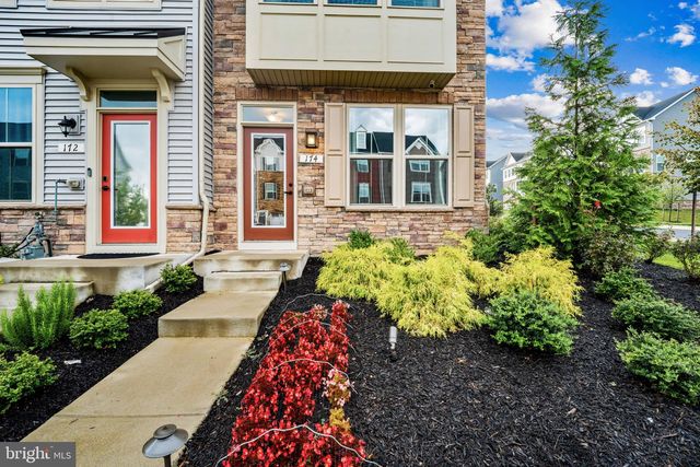 174 BETHLEHEM PL, Brooklyn Park, MD 21225