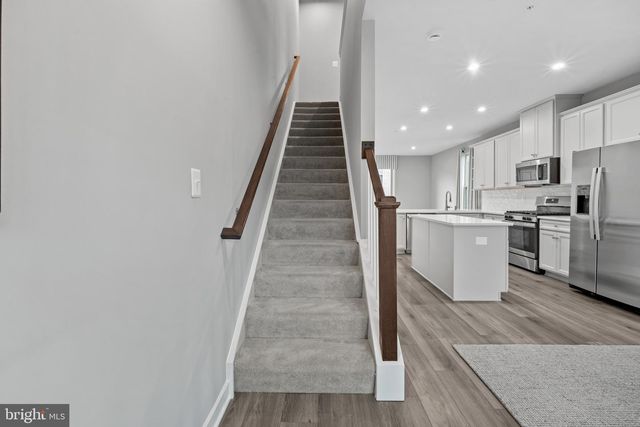 174 BETHLEHEM PL, Brooklyn Park, MD 21225