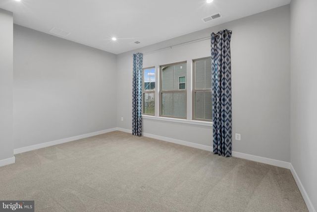174 BETHLEHEM PL, Brooklyn Park, MD 21225