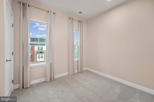 174 BETHLEHEM PL, Brooklyn Park, MD 21225