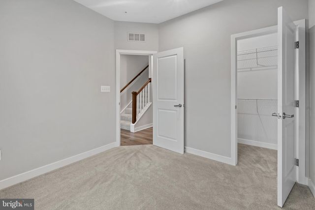 174 BETHLEHEM PL, Brooklyn Park, MD 21225