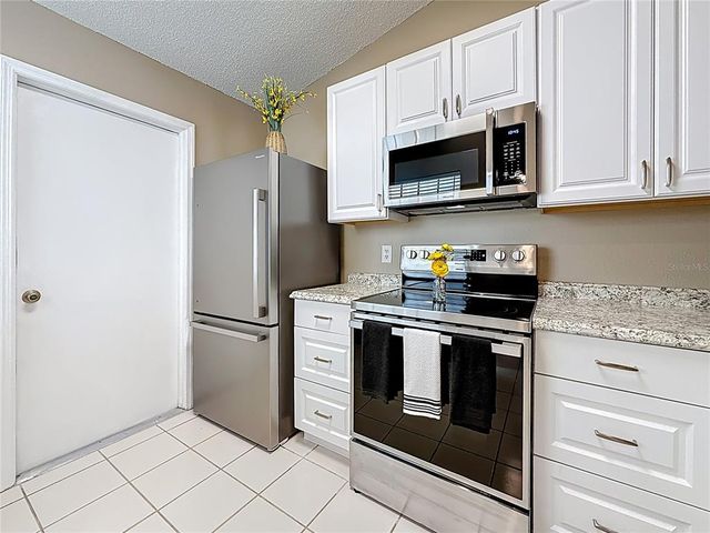 3253 LATANA DRIVE, Palm Harbor, FL 34684